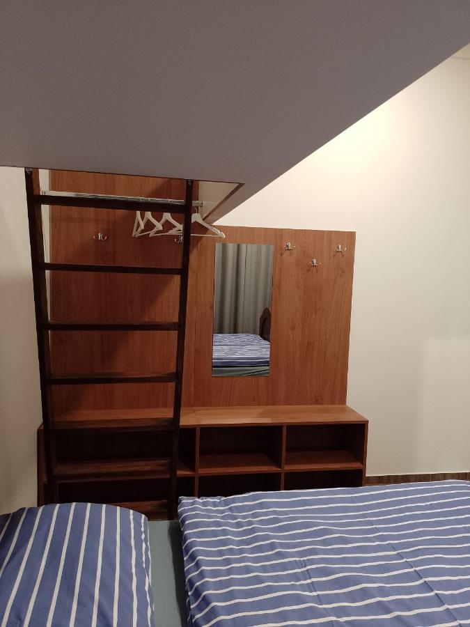 Penzion Litohlavy 17 - Na Samote U Lesa Kraluv Dvur Luaran gambar